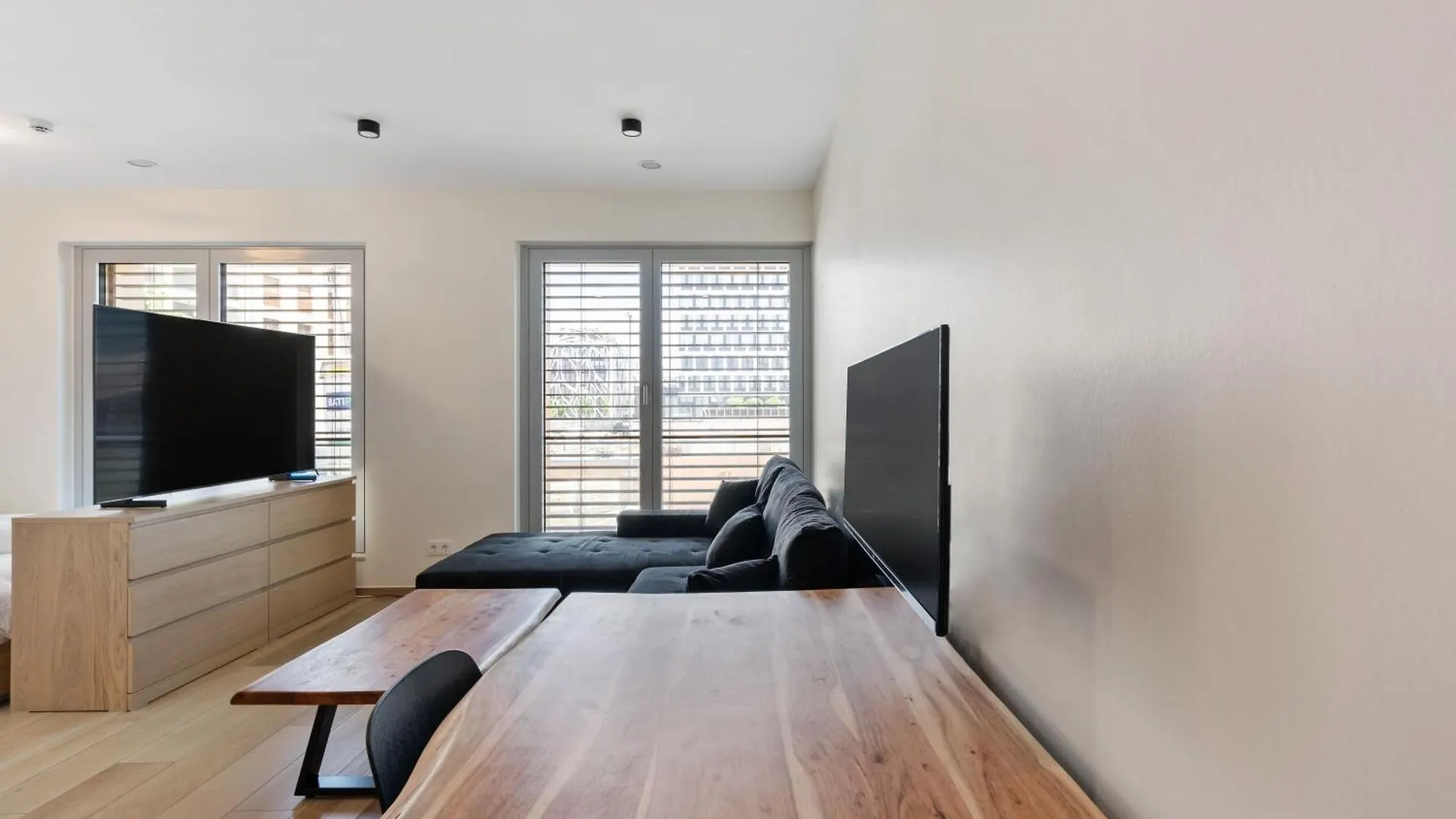 Charming Gasperich Studio Near Cloche D'Or Mall Luxembourg Luxembourg